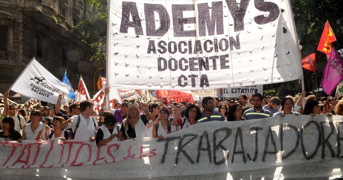 En defensa del activismo que quiere seguir luchando, crítica del apoyo de la Tendencia al levantamiento de paro de Ademys